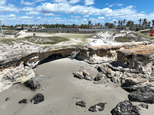 Imagem 3 de Terreno com vista panorâmica frente mar, próximo ao mirante de Pontal do Maceió